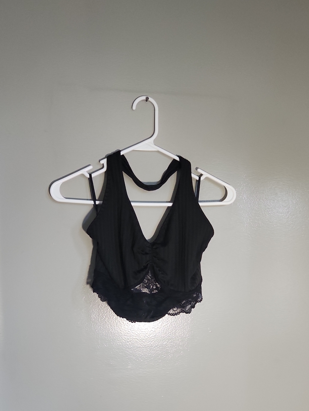 Black Lace Trim Halter Crop Top